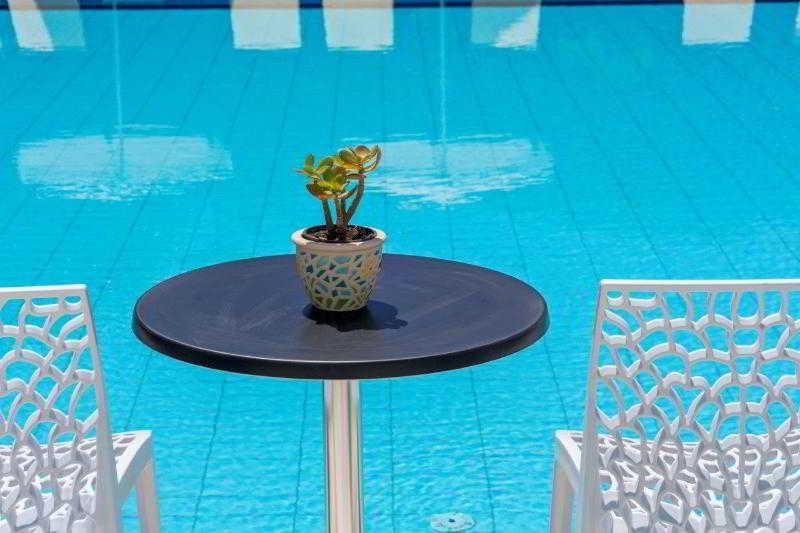 Santellini Hotel Καμάρι Εξωτερικό φωτογραφία